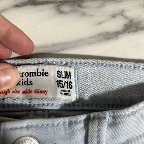 Abercrombie Kids Slim high rise ankle Acid Wash jean jegging SZ 15/16 Raw Hems - Picture 3 of 5